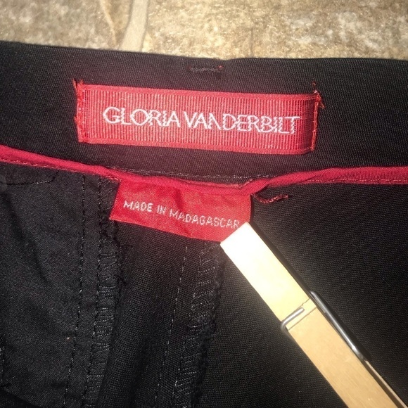 Gloria Vanderbilt Black High Waisted Size 10 Petite crop pant - Picture 3 of 6